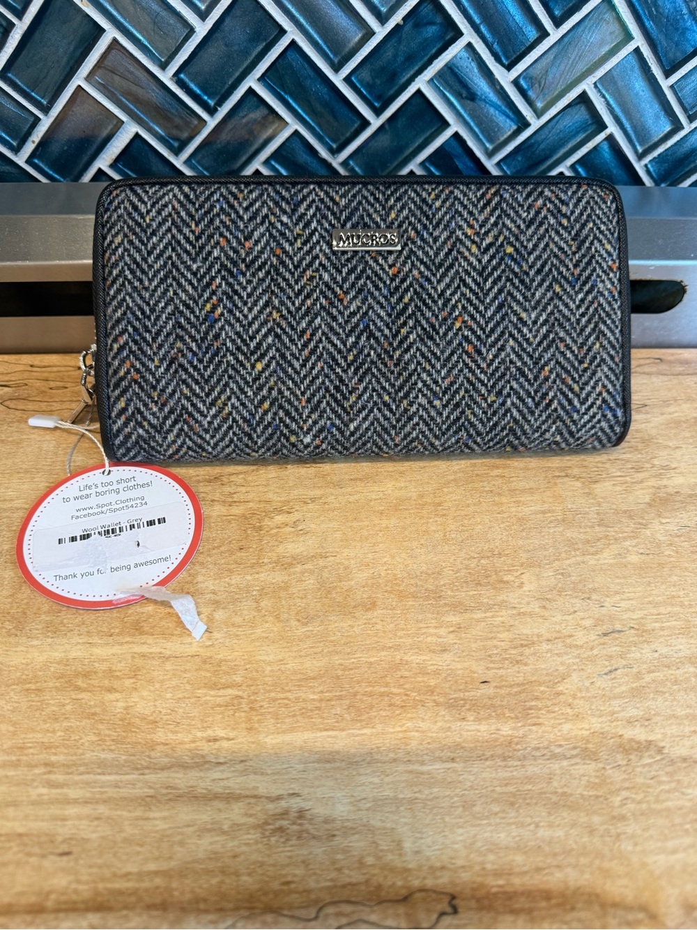 NWT Mucros Wool Charcoal Herringbone Wallet with Multicolor Flecks